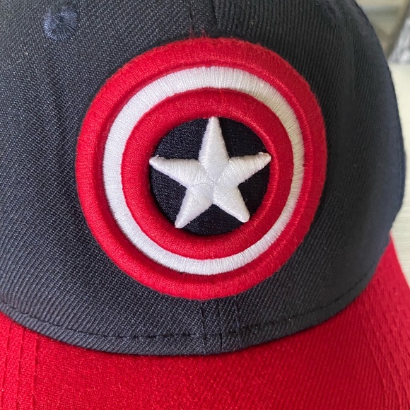 Marvel Captain America Red White Blue Original Snapback Cap Hat Wool Blend - Picture 2 of 6